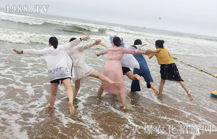 看碧海藍(lán)天,賞異國(guó)風(fēng)情——2018青島踏浪之旅